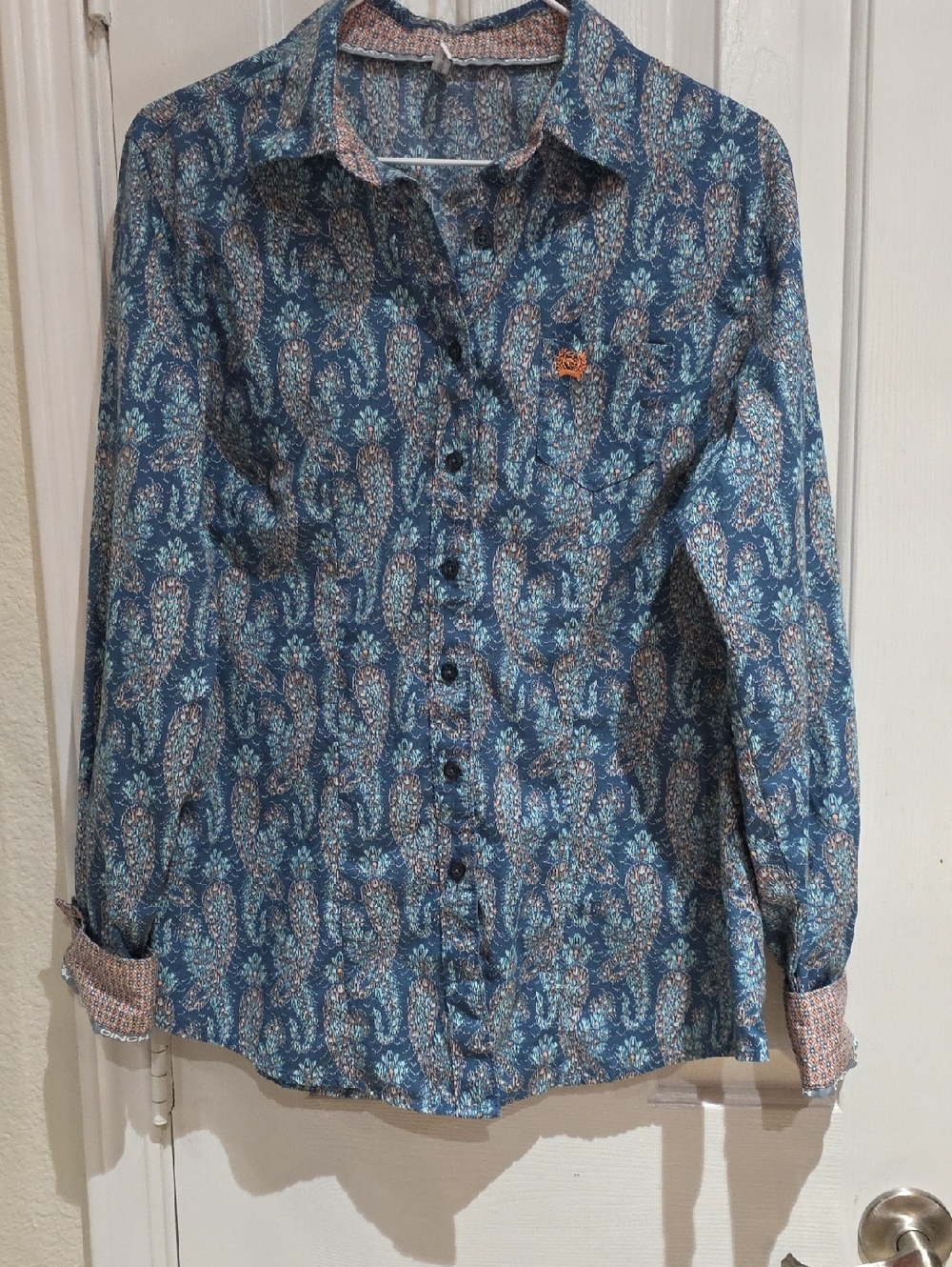 Cinch Women Blue Paisley Button-Up Shirt Size L